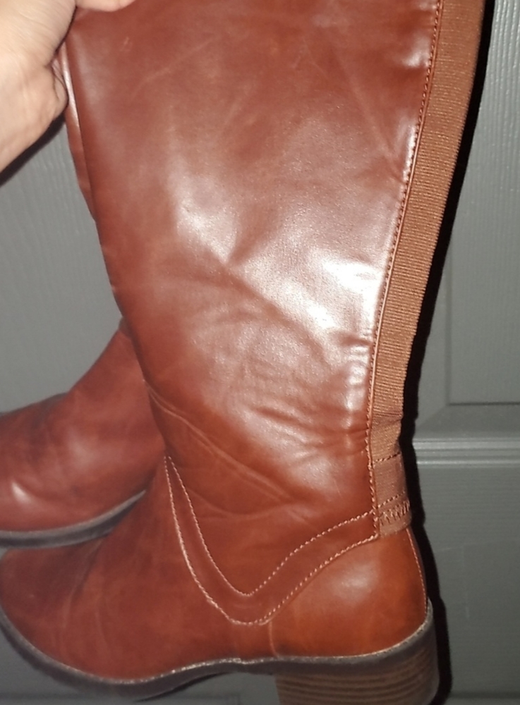 Boots 7.5